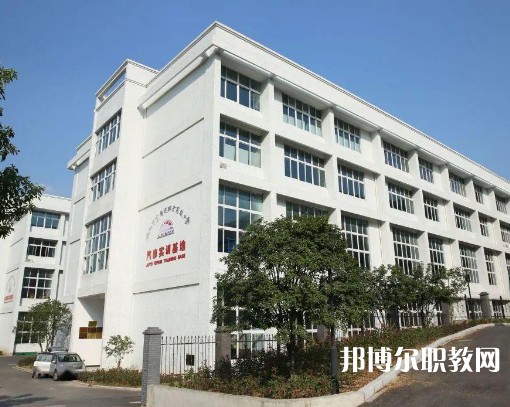 富陽學院2023年招生錄取分數(shù)線（2024參考）