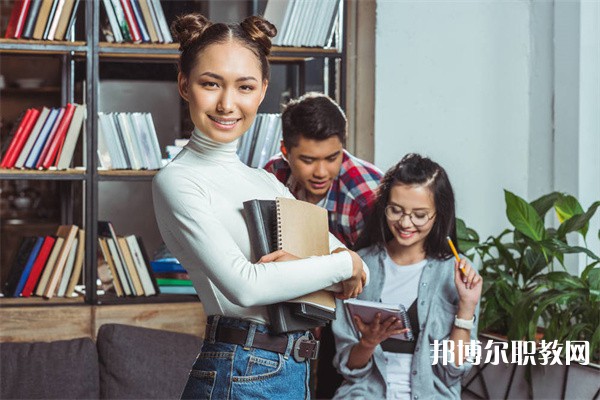廣東哪里的中專學校能讀國際貿易實務專業(yè)