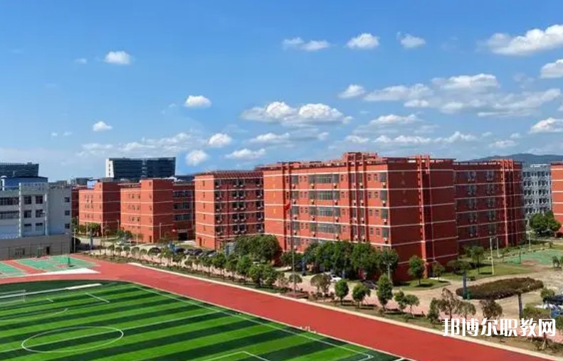 鷹潭市高級(jí)技工學(xué)校怎么樣、好不好