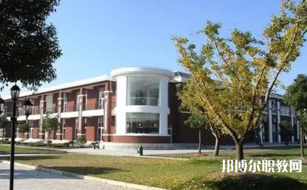 晉城虹橋技校怎么樣、好不好