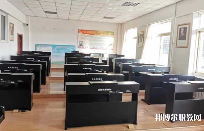 撫順縣職業(yè)高級中學地址，乘車路線