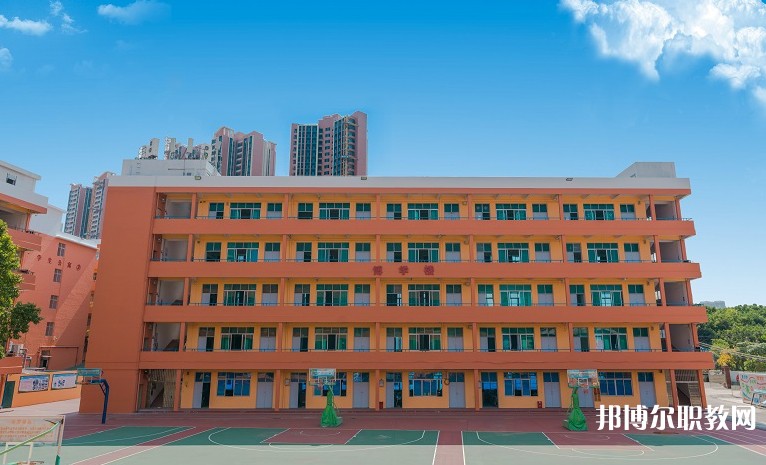 廣州市華成理工職業(yè)技術學校網(wǎng)站網(wǎng)址主頁