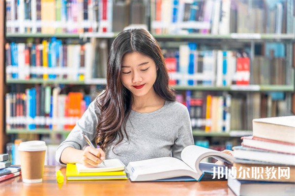 貴州哪里的中職學校能讀建筑設(shè)備安裝專業(yè)