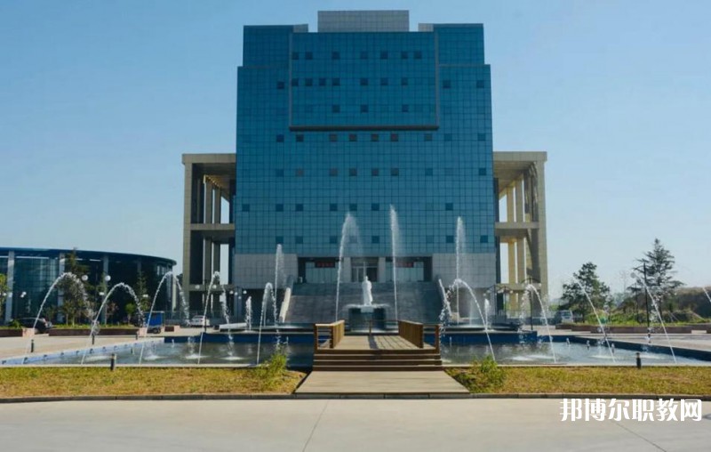 唐山豐潤綜合職業(yè)技術(shù)教育中心2025年報名條件、招生要求、招生對象
