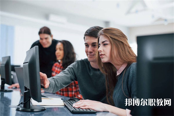 貴州哪里的中職學(xué)校能讀汽車(chē)維修與應(yīng)用專業(yè)