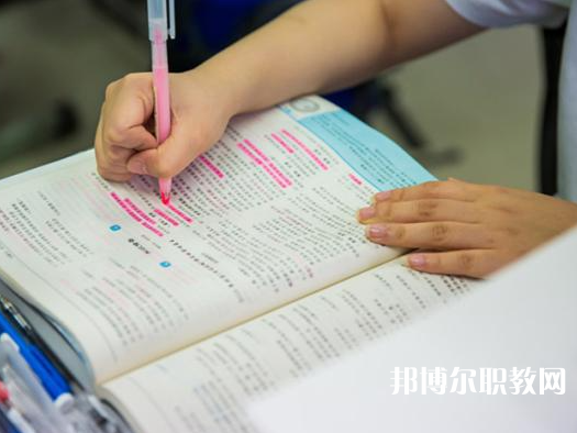 2025呂梁職業(yè)學校最新排名前三名單