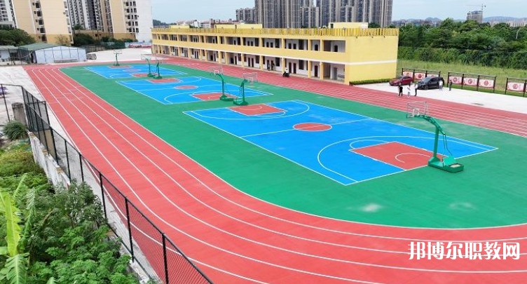 2025廣西輕工技師學(xué)院預(yù)備技師班招生計劃 招生人數(shù)是多少(附要求、條件、對象)