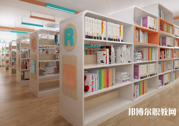 成都2025年鐵路學(xué)校好還是職高好
