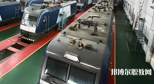自貢2025年男生初中畢業(yè)上鐵路學校